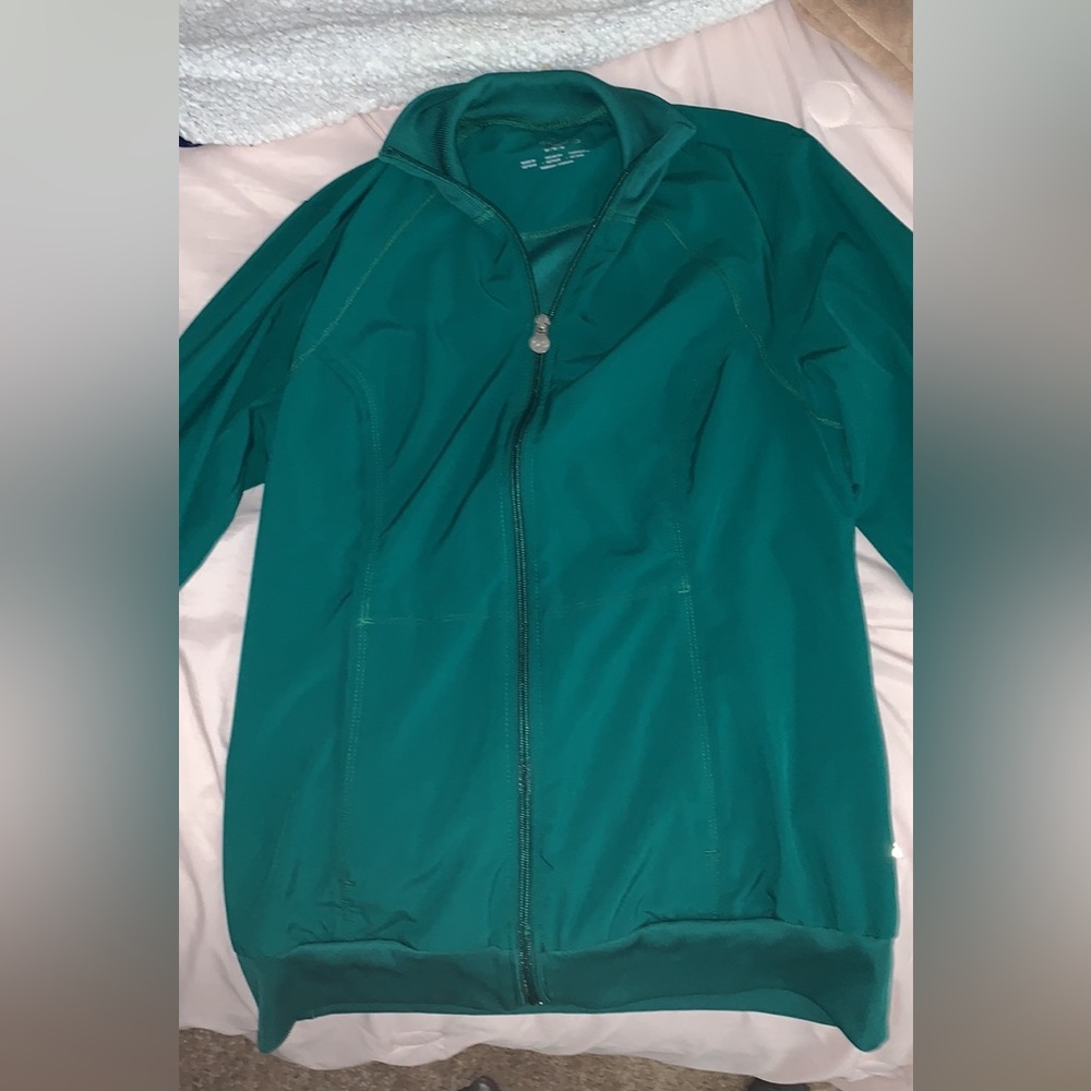 Cherokee infinity scrub jacket